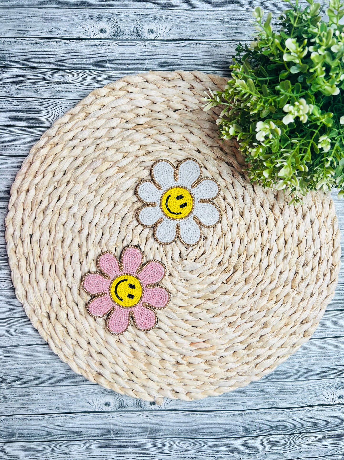 Daisy Beaded Cup Coasters